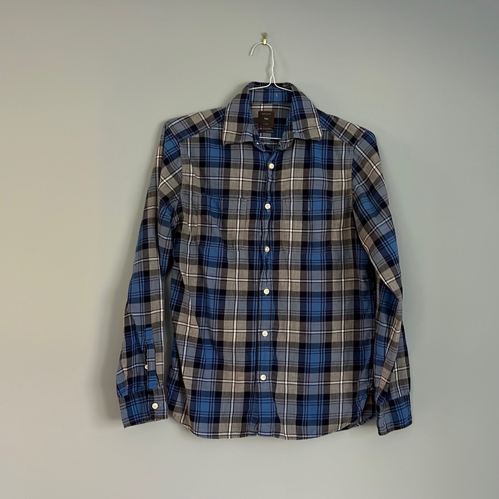 Gap blue plaid cotton button front shirt